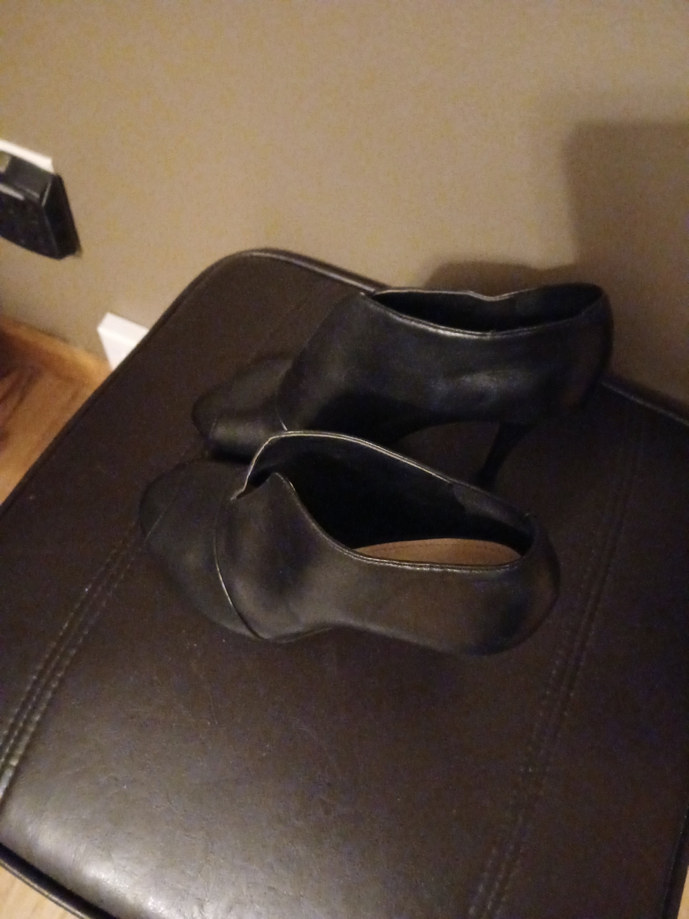 Women's Black Leather High Heel Ankle Shoes